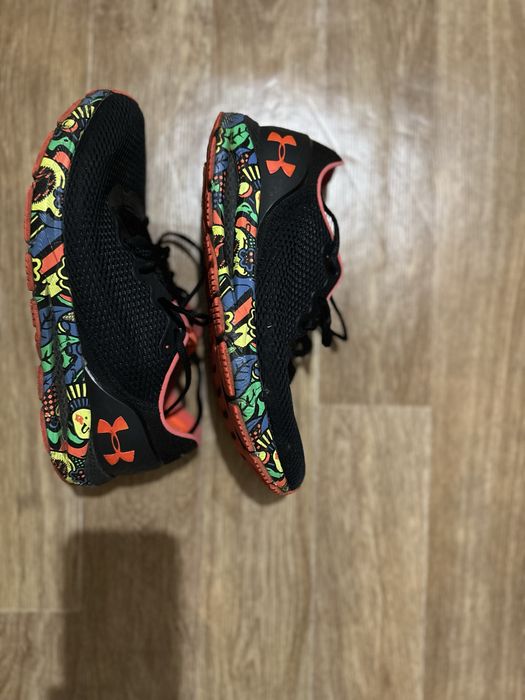 Under armour sonic 4