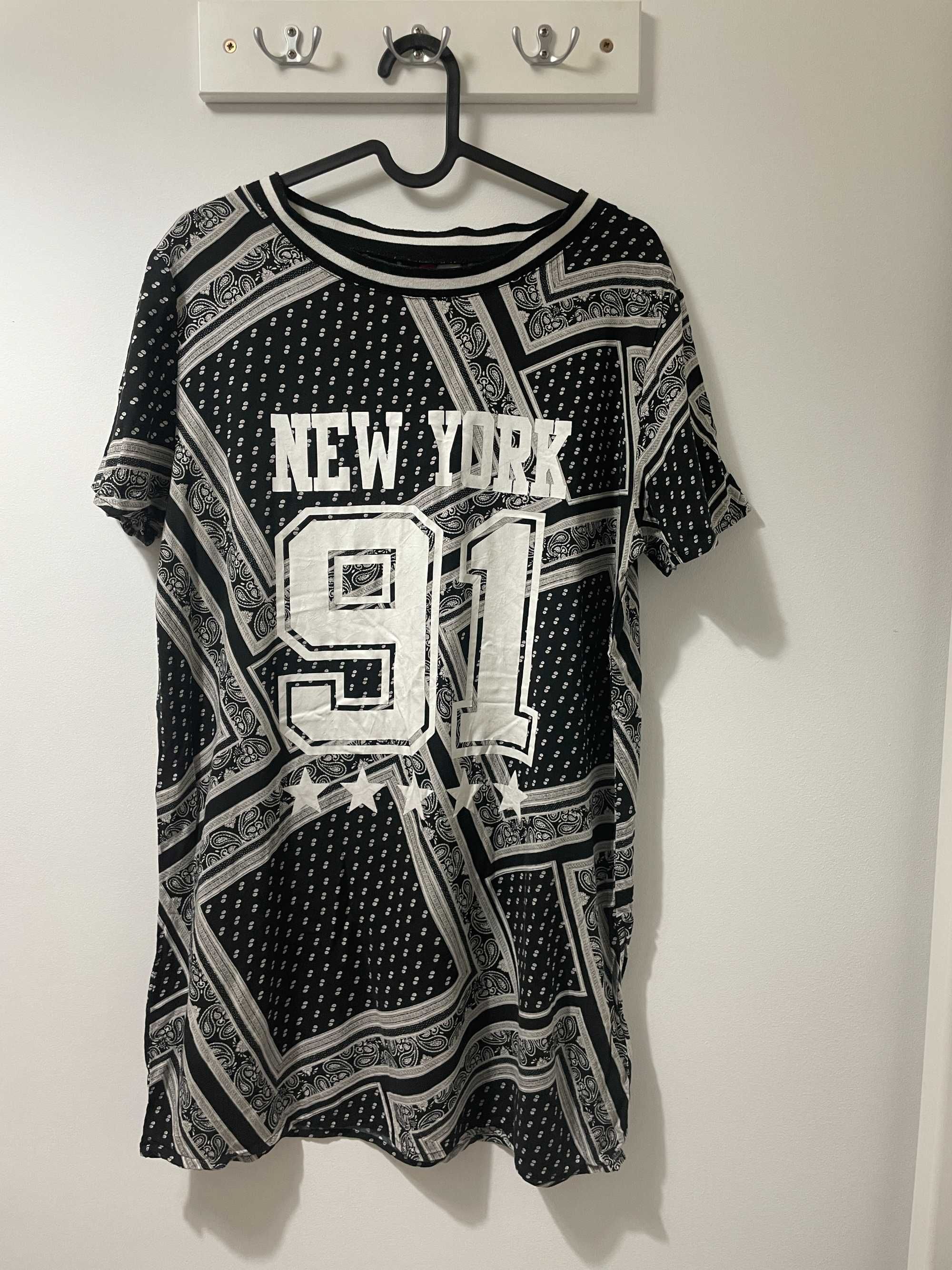 Tshirtowa sukienka tunika