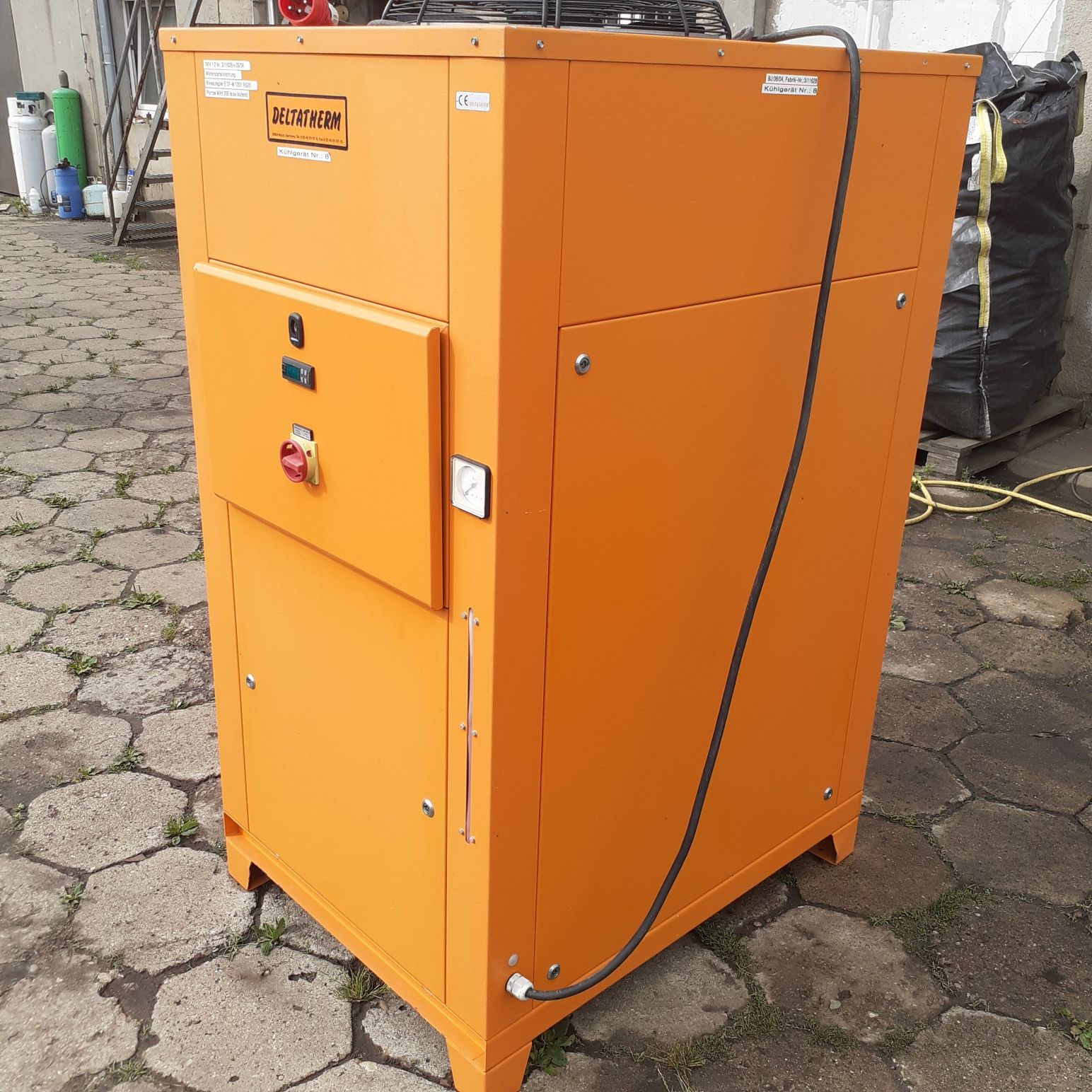 DELTATHERM chiller schładzalnik agregat wody lodowej wtryskarka