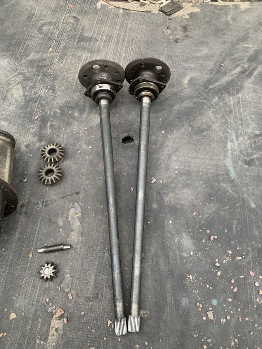 Полуося, чулок мост, редуктор 03 под ремонт ваз