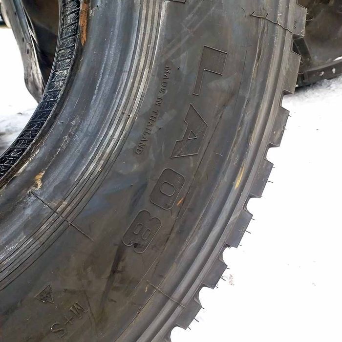 12.00/ R24 Leao б/у шини для трактора навантажувача 1шт | 2501490