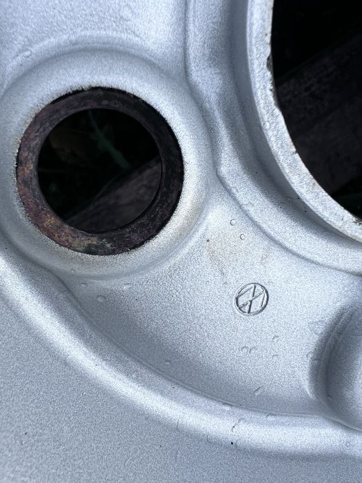 4xfelga stalowa 16'' VW Transporter T5/T6 (5x120 ET51)