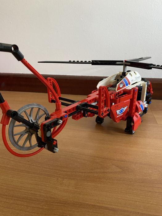 Lego helicoptero de resgate