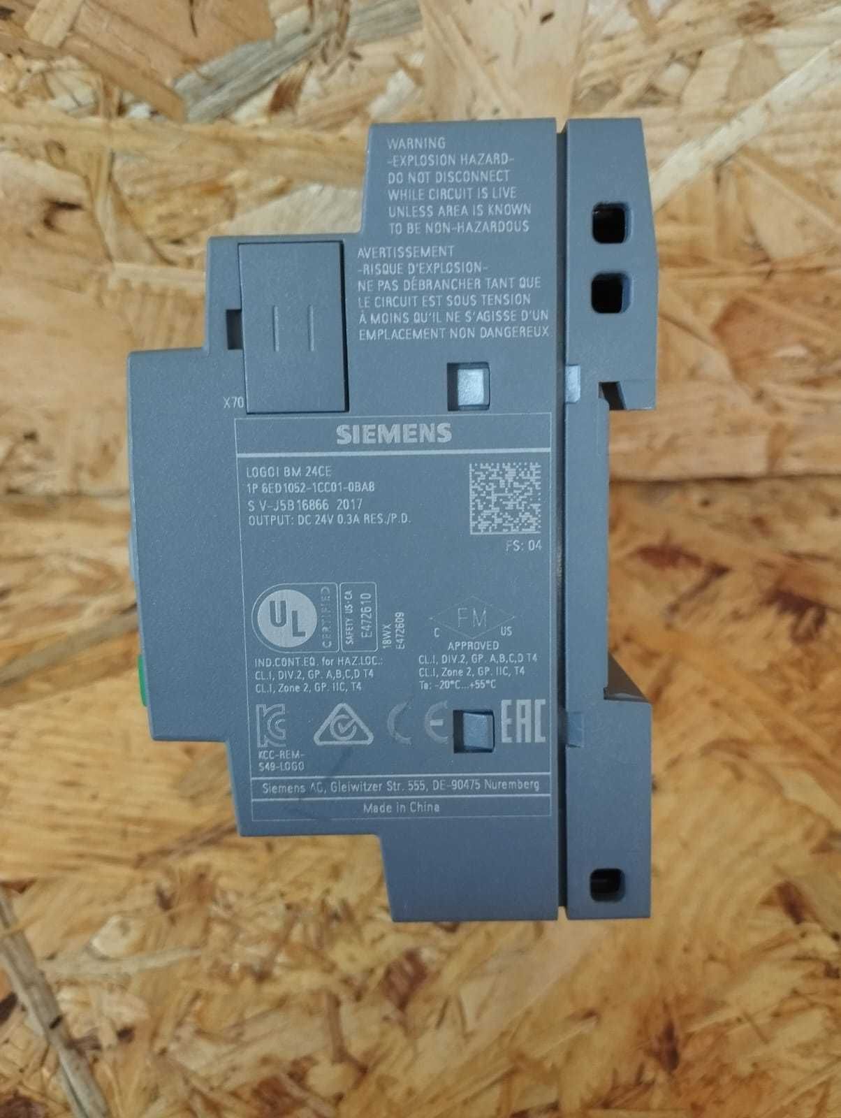 SIEMENS LOGO 8   6ED 1052 - 1CC01-0BA8