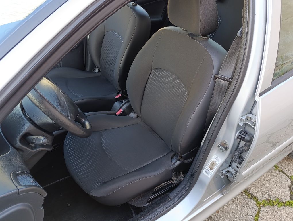 Peugeot 206 + Plus 1.4 73KM Niski Przebieg