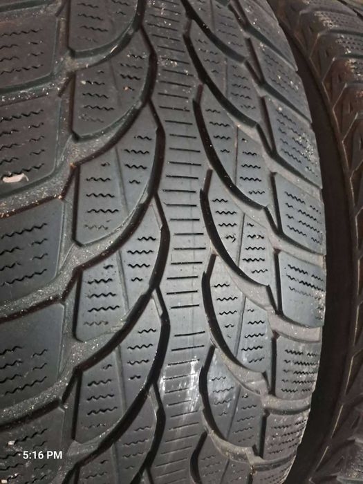 sprzedam opony Bridgestone Blizzak 225/50R17 zimowe