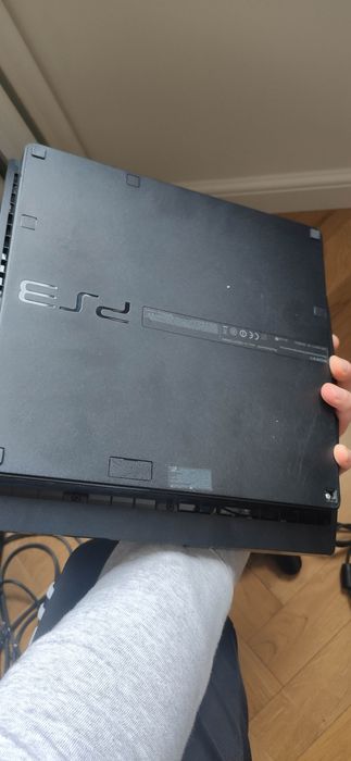 Sony PlayStation 3 PS3 slim + pad I gry