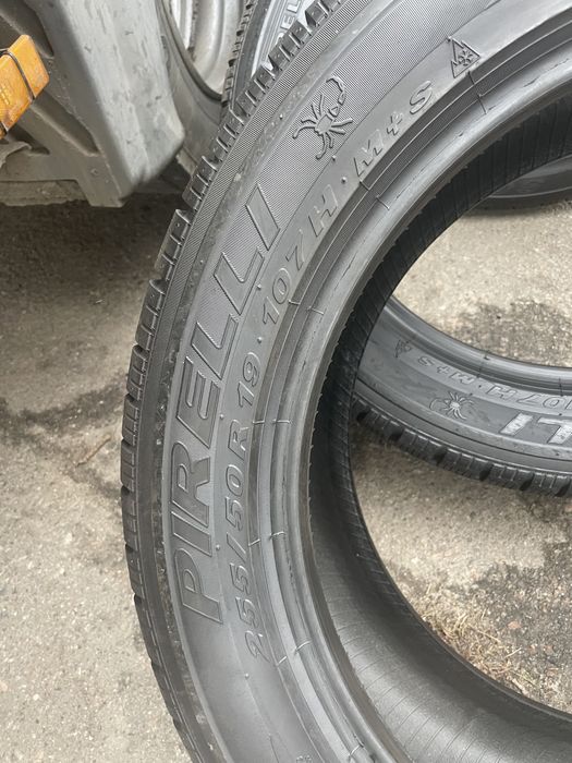 Продаю зимние шыны 255-50 R19 Pirelli