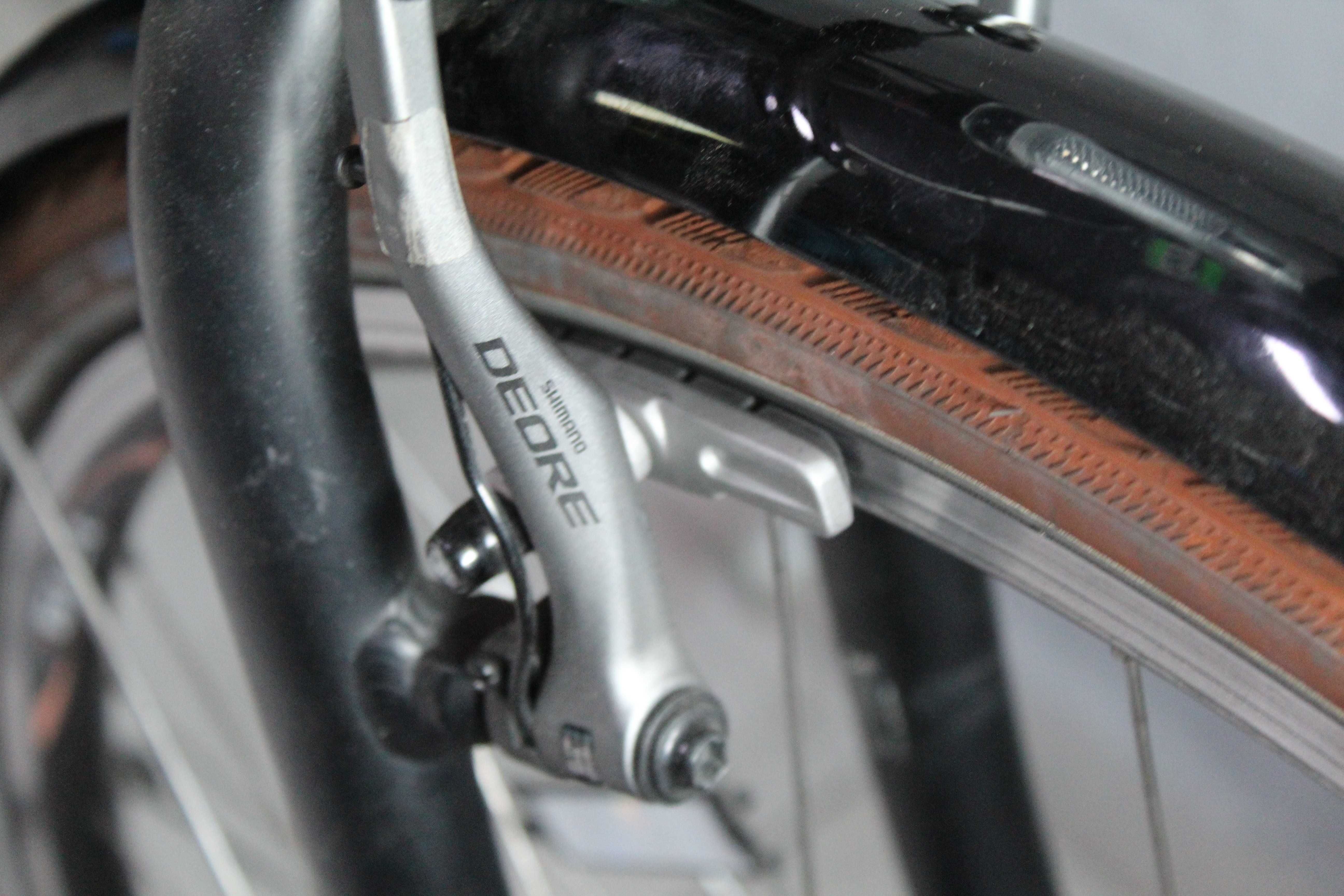 Rower trekkingowy CARVER SONIC, Rama 52 cm, Koła 28",Shimano LX