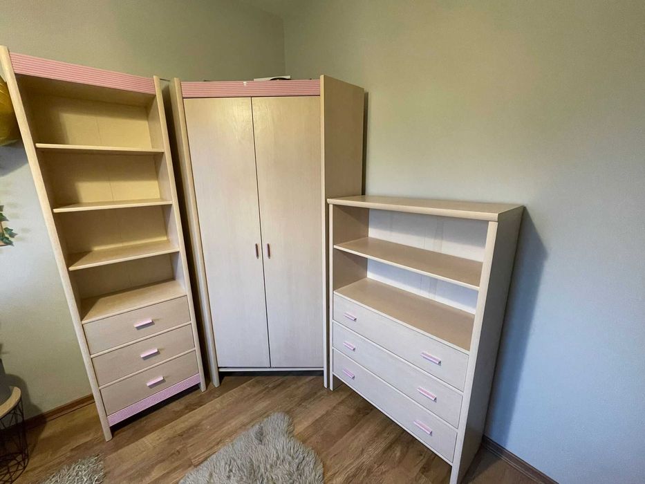Sprzedam komplet mebli