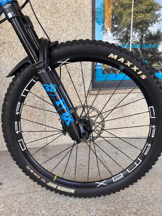 Mondraker Crafty R - Tamanho M