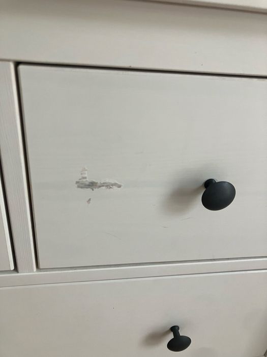 Cómoda IKEA HEMNES 8 gavetas