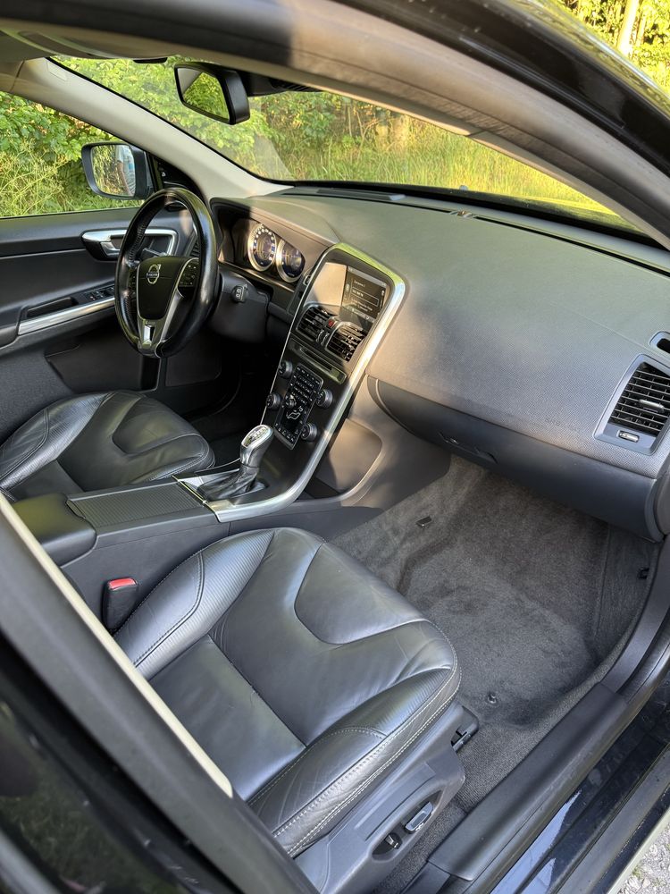 Xc60 r-design nowa skrzynia