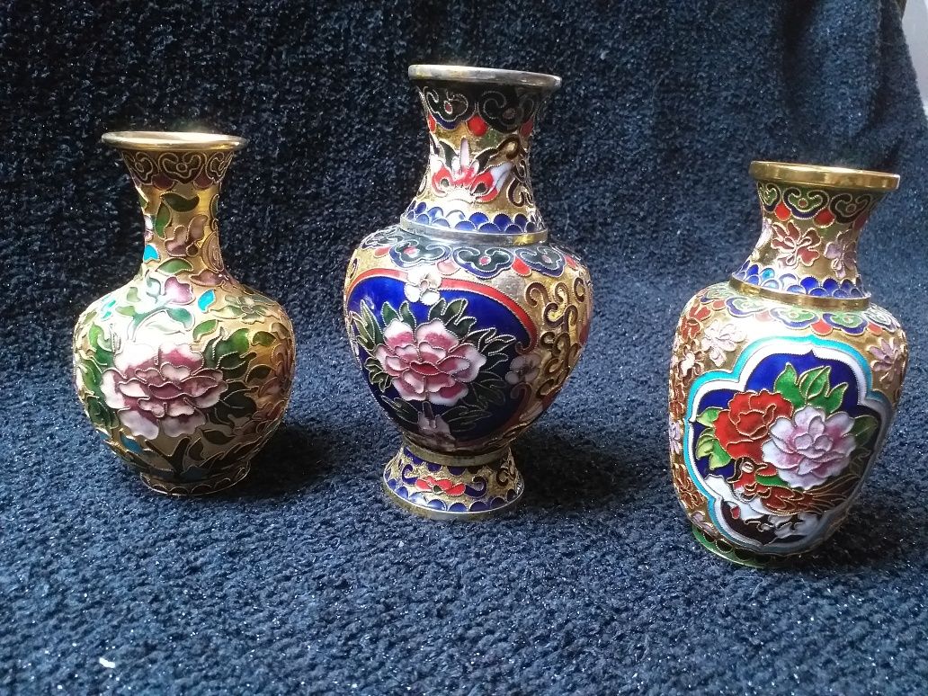 Wazon cloisonne (emalia komórkowa)