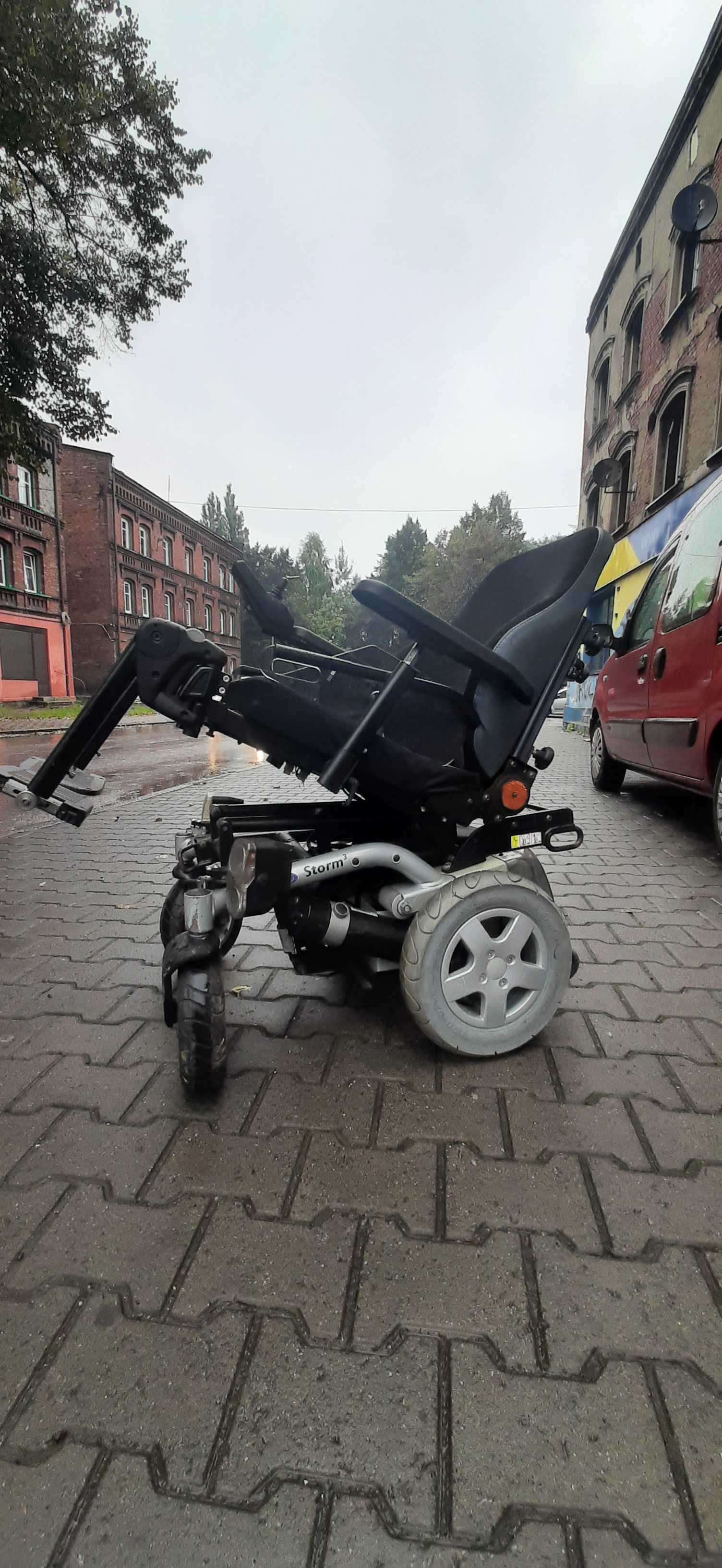 Wózek inwalidzki Storm euro 3 -elekt.regulacja - nowe akumulatory