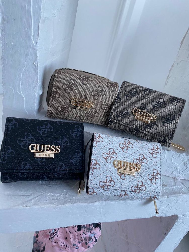 Гаманець guess