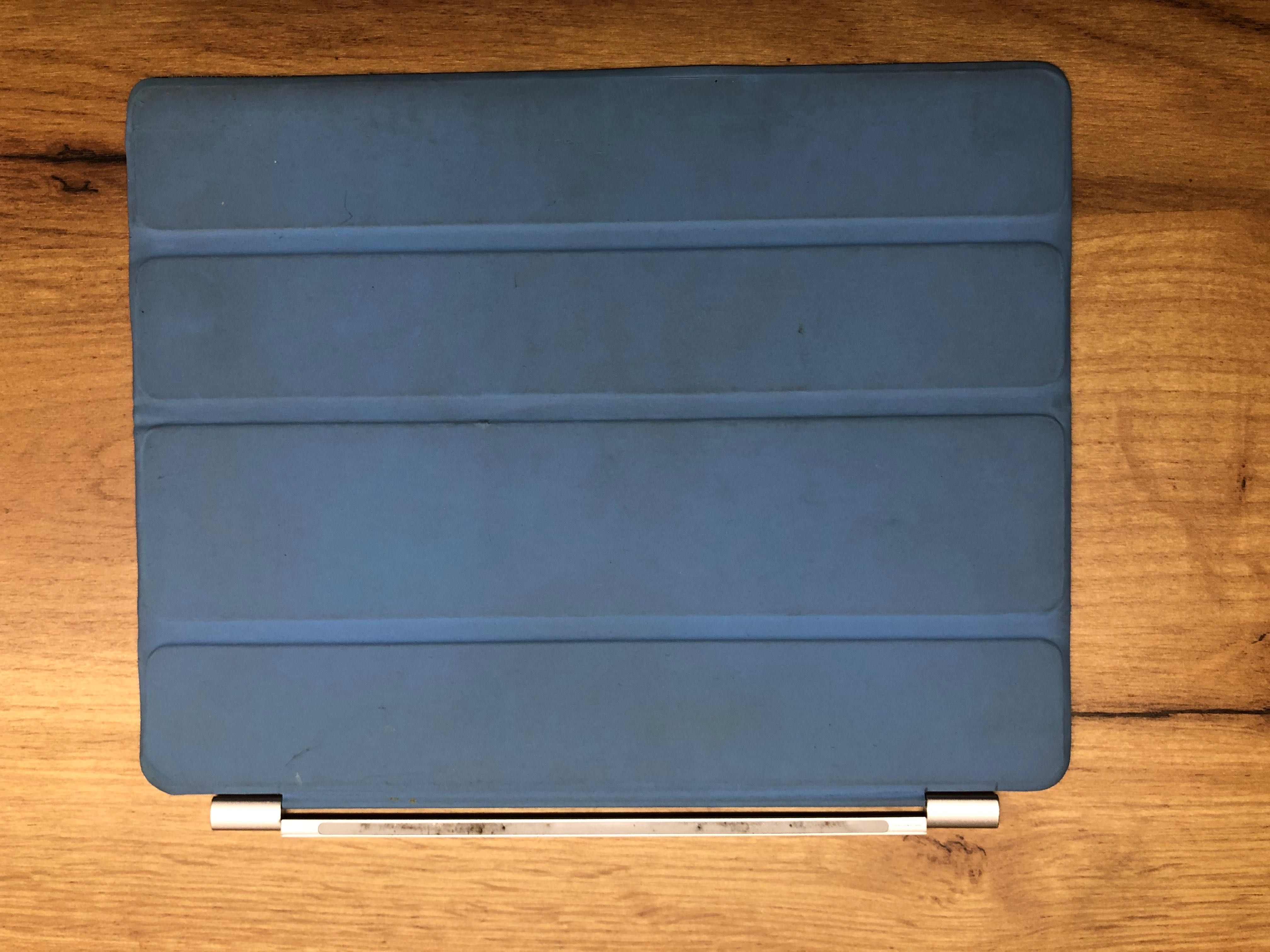 iPad smart cover