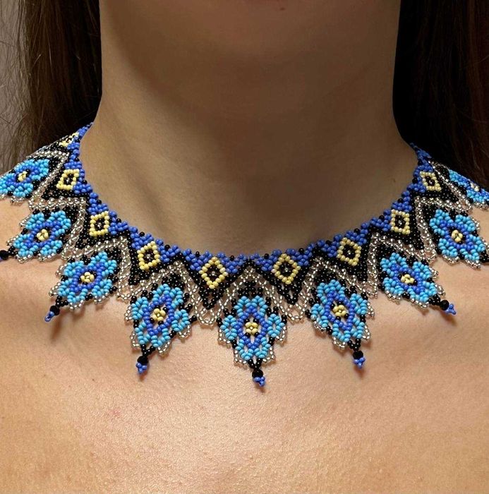 Силянка з бісеру ручної роботи