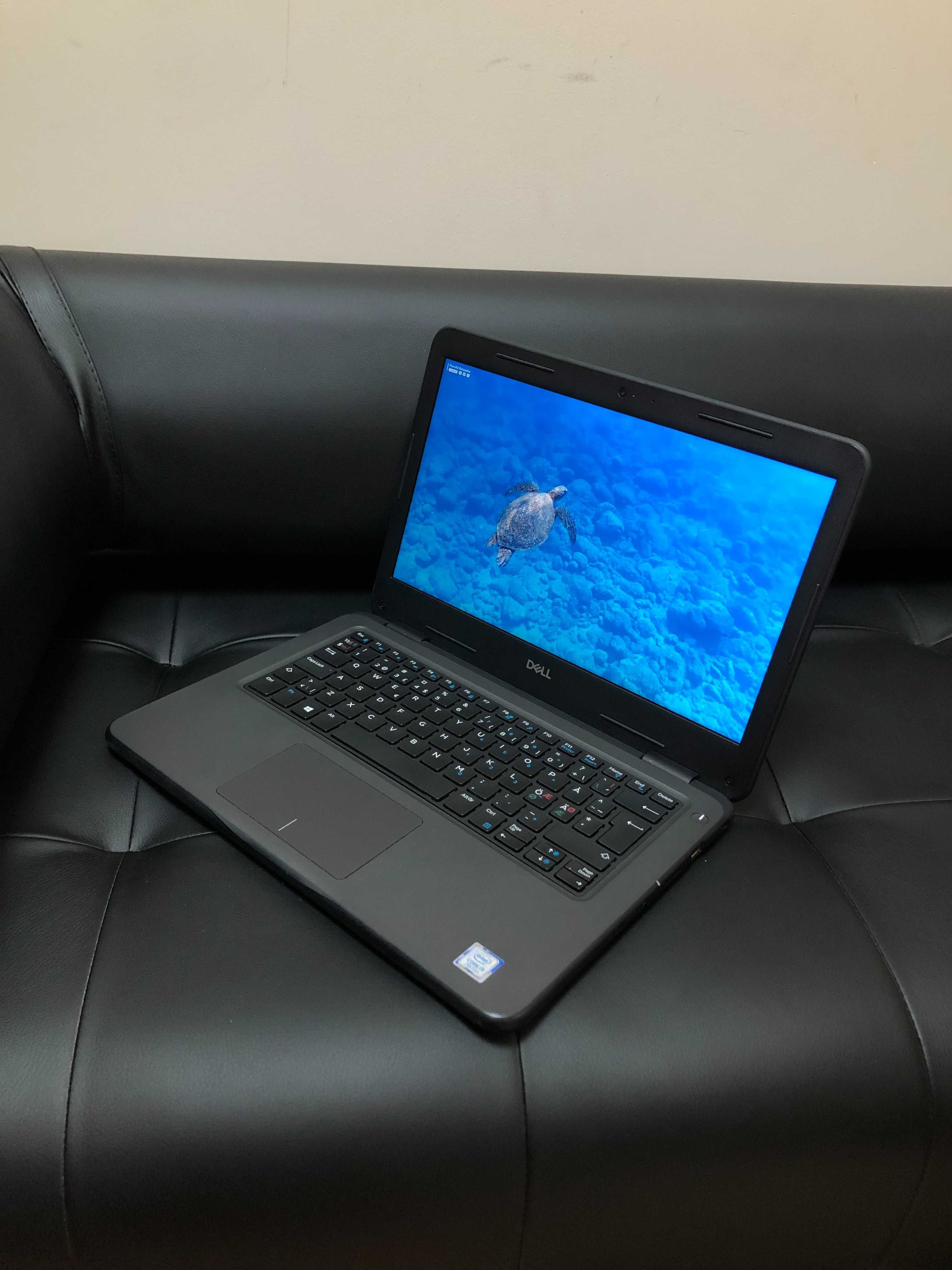 Ноутбук Dell Latitude 3300/13.2"HD/i3-7/8GB/128GB/ГАРАНТІЯ