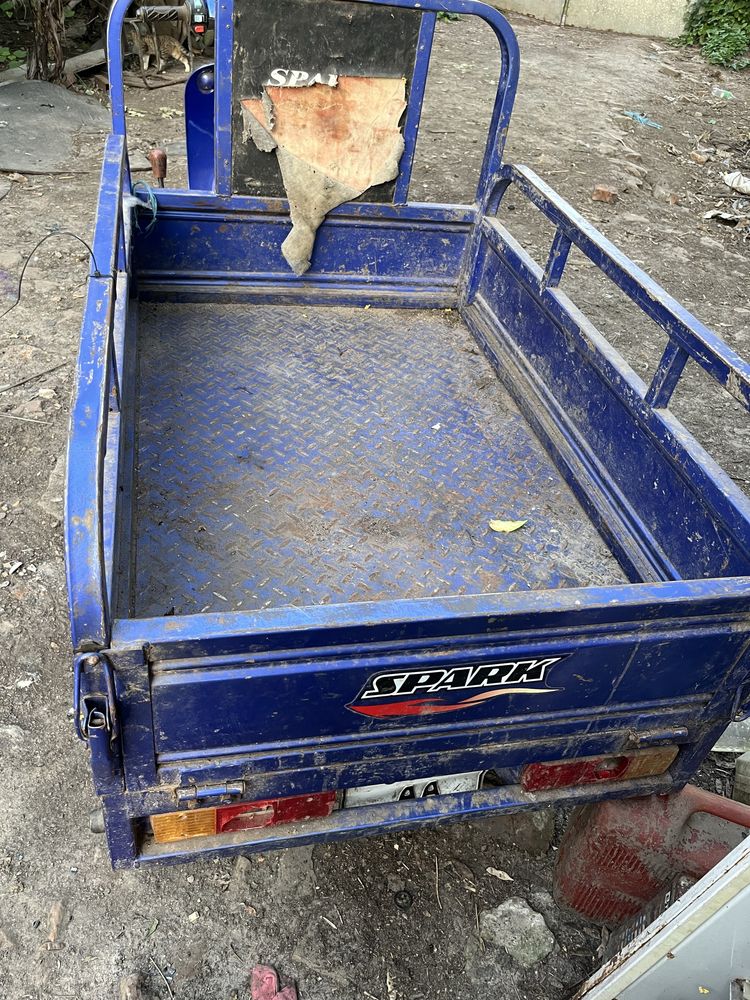 Продам мотоцикл спарк
