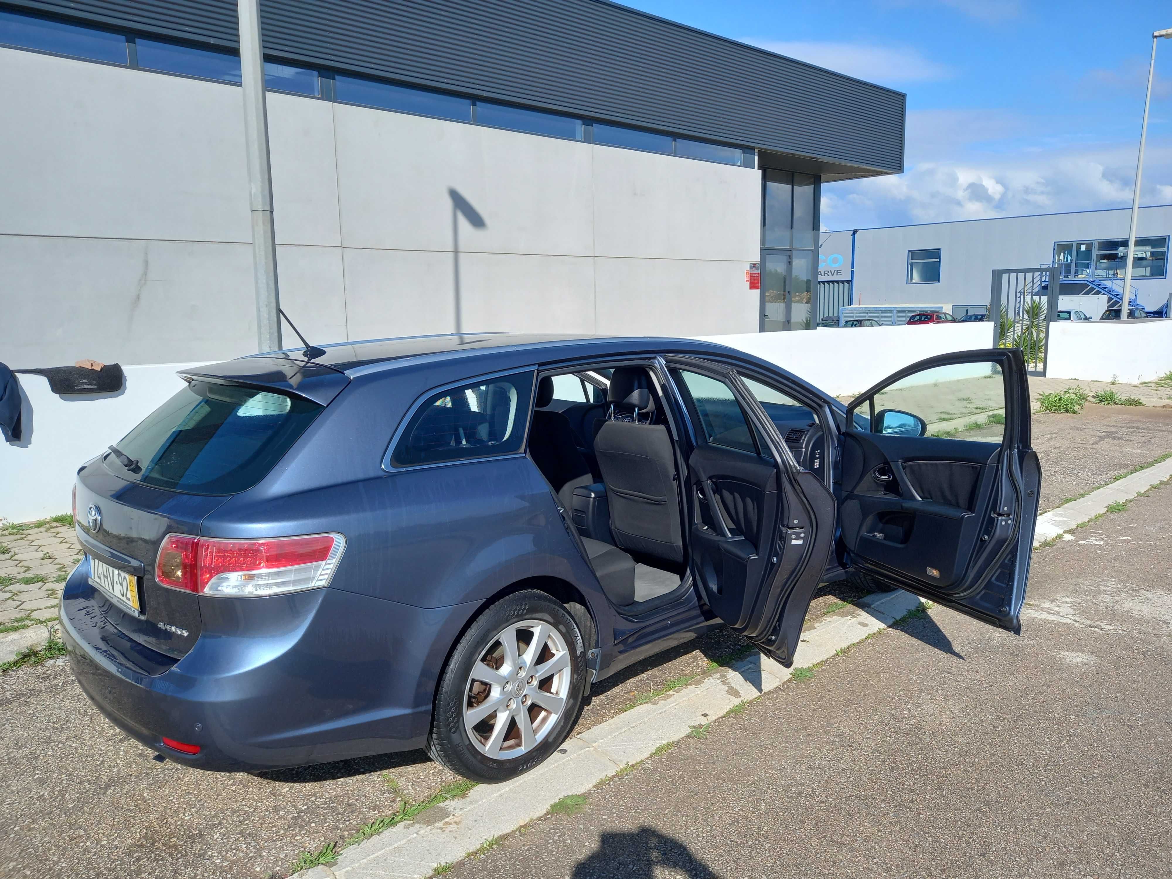 Toyota Avensis 2.0