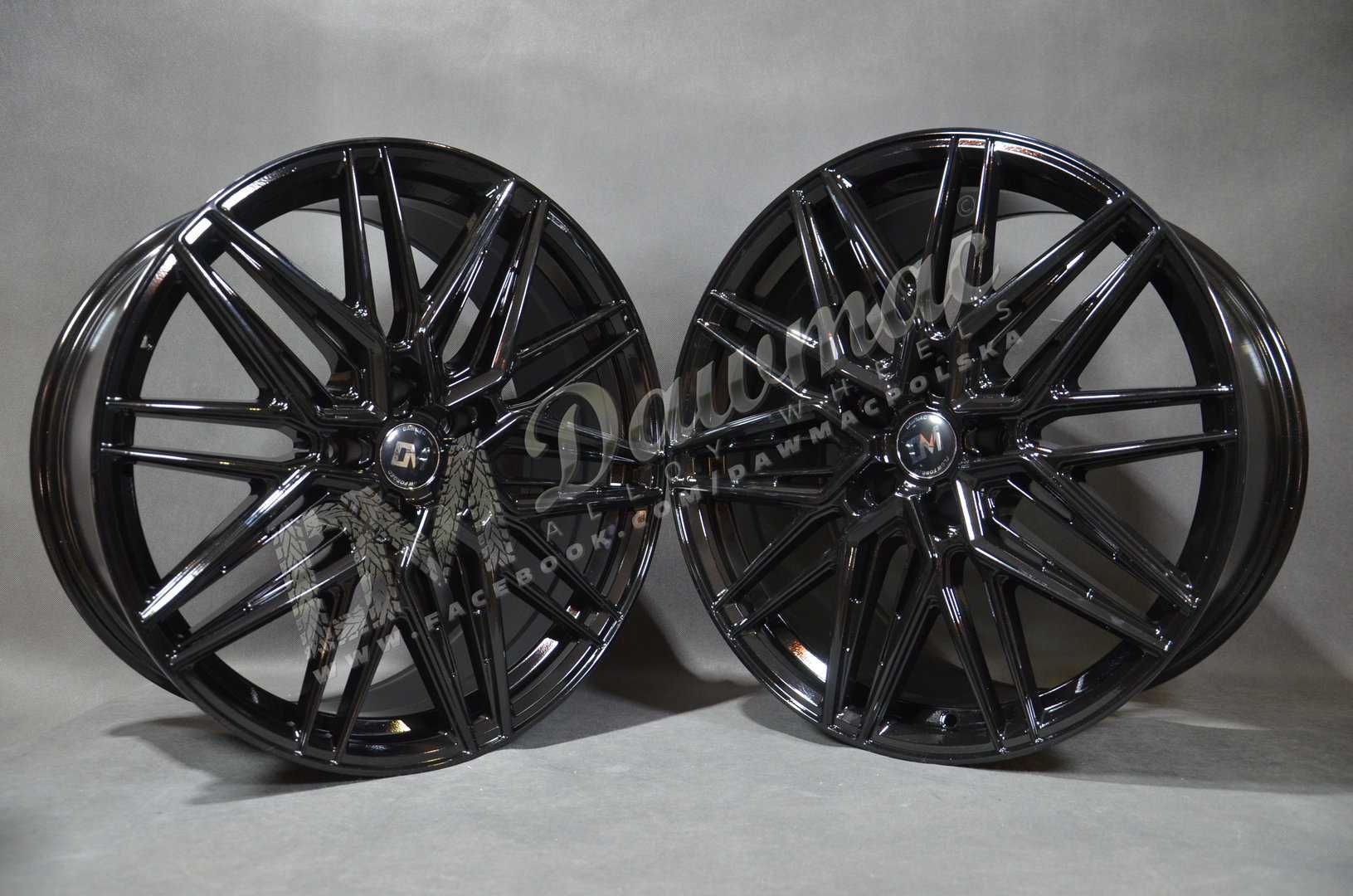 Felgi DM33 20" 8,5J ET30 + 10J ET35 5x120 Black