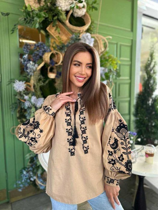 Вишиті сорочки блузи жіночі рубашки національний одяг Вишиванка