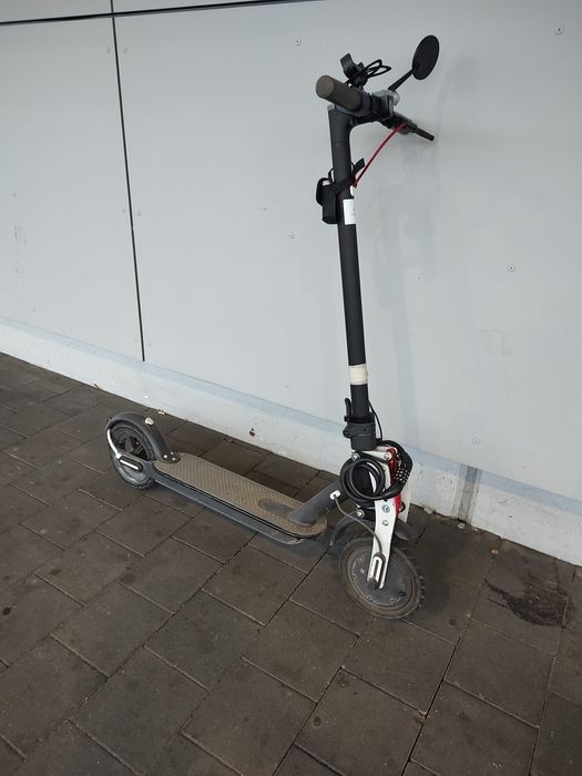 Xiaomi m365 doinwestowana