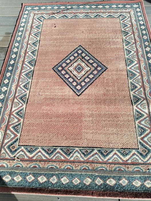 Vendo Carpete bom estado