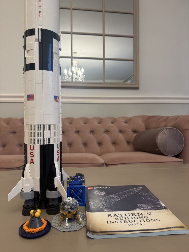 Lego Rakieta Nasa Apollo Saturn V