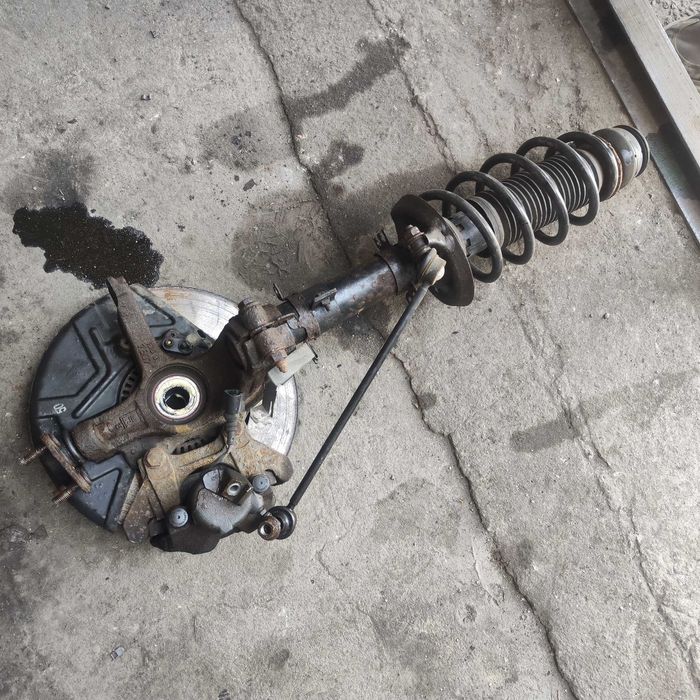 Audi TT 8N 1.8T 180km Zwrotnica Piasta Zacisk Komplet Lewy Przód