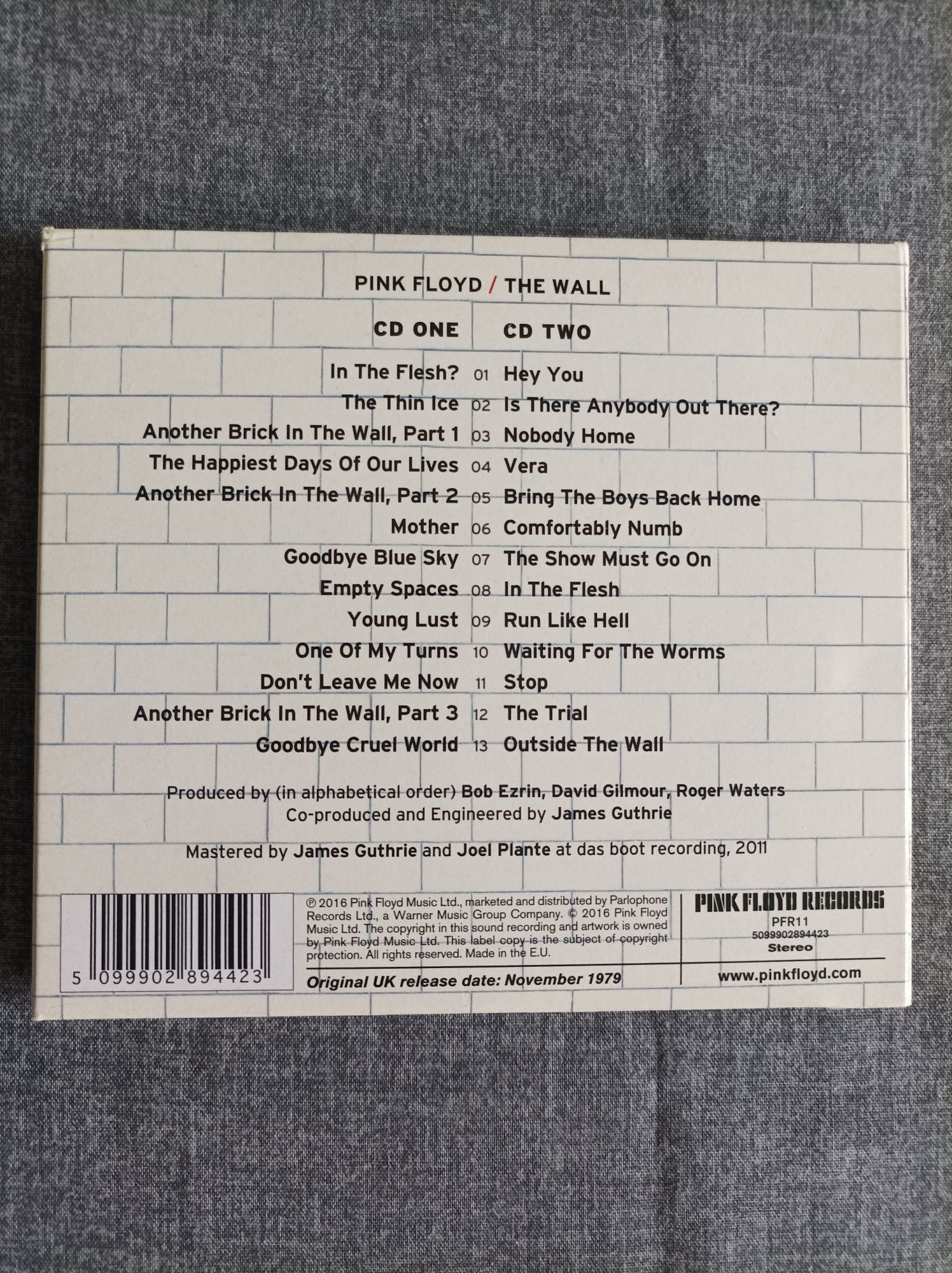 30 - Pink Floyd - The Wall -  2 x CD jak nowa