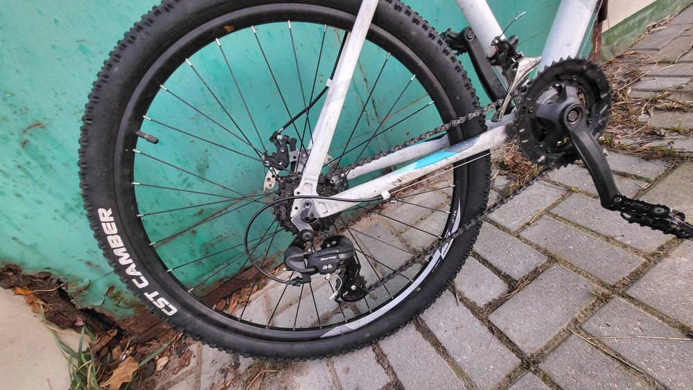 rower ROMET rama alu 17,3 cala MTB 26 , biały, koła 26", amortyzator