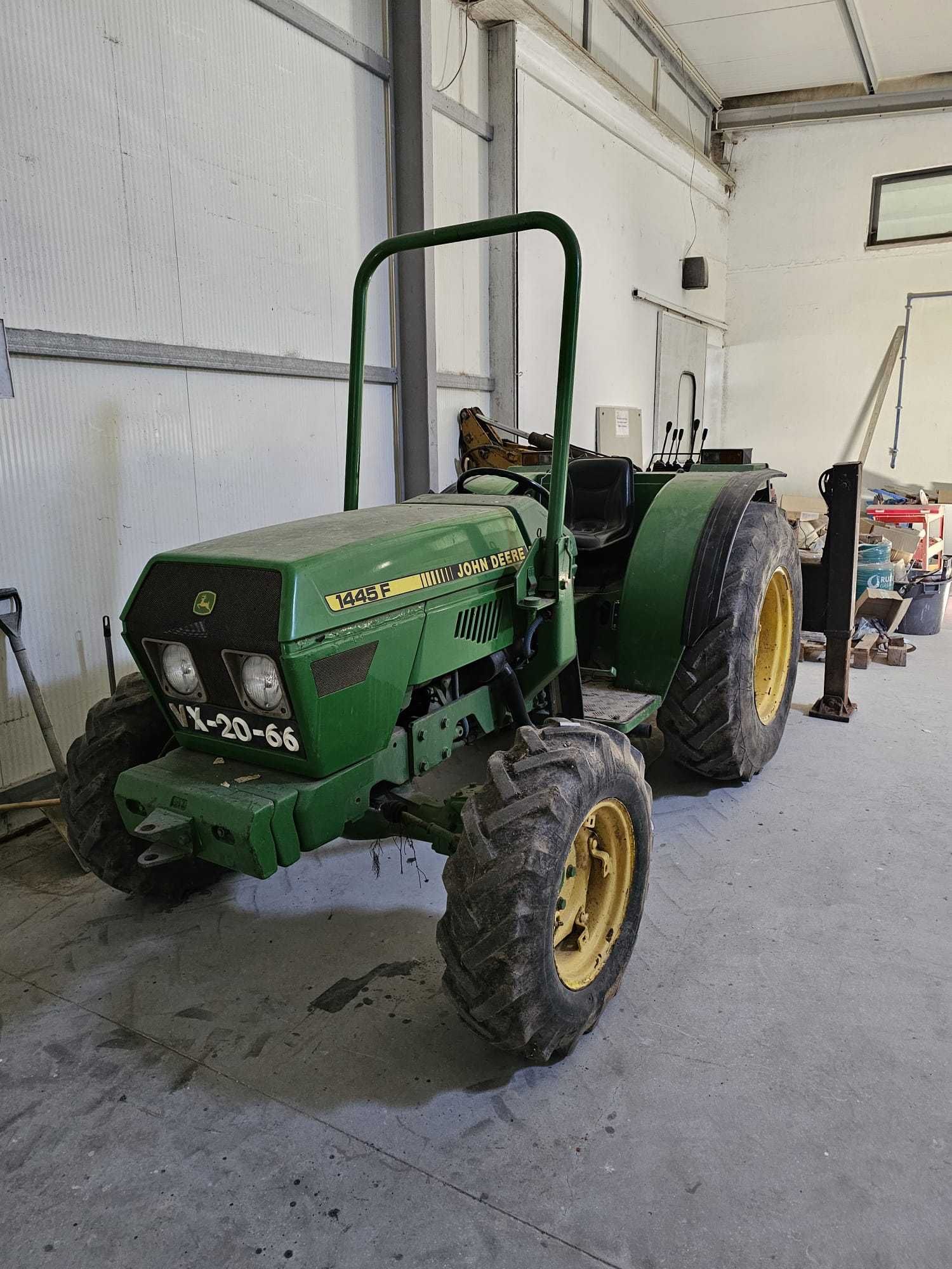 Trator john deere 1445f