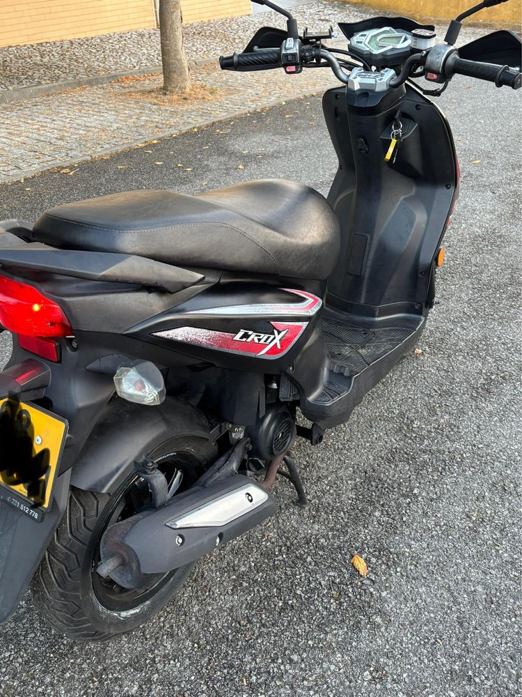 Scooter Sym Crox 50