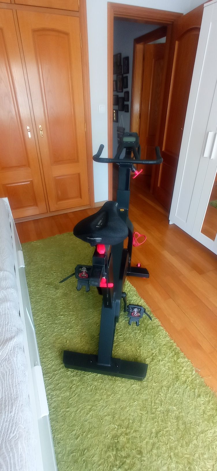 Bicicleta Indoor de Spinning - como nova.