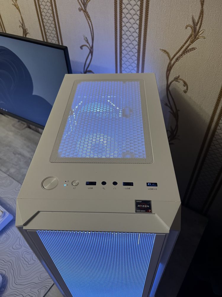 Компʼютер Ryzen 7/ 1070 8gb/ 16gb ddr4/ ssd: 256/ hdd: 500
