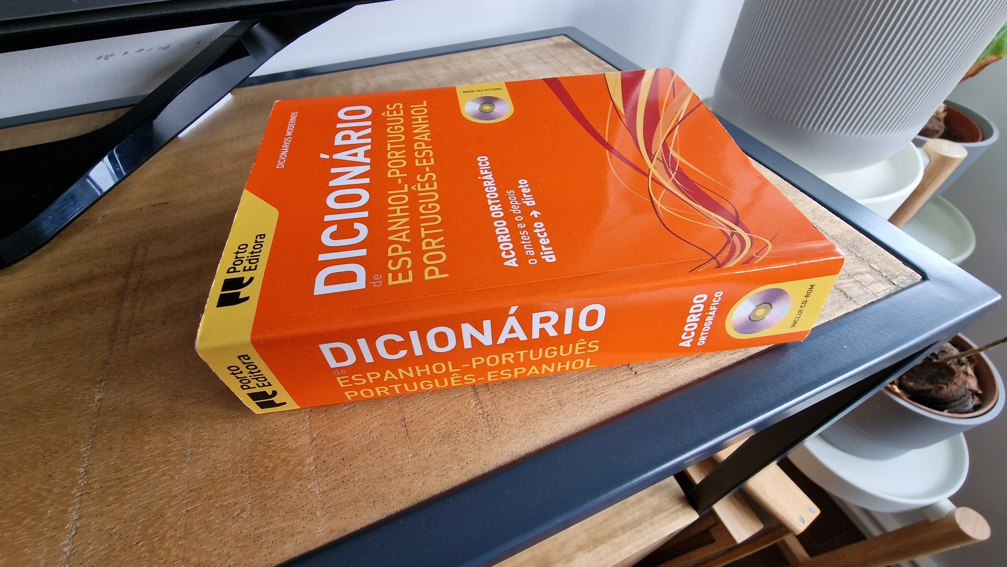 Dicionário espanhol-português