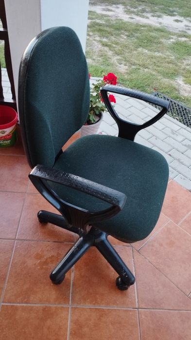 Sprzedam fotel obrotowy