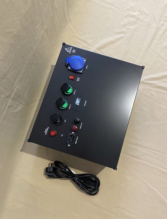 Пыле-Влагозащещенная Зарядная станция 372.000 мА*ч/ 1320 Вт*ч Джерело