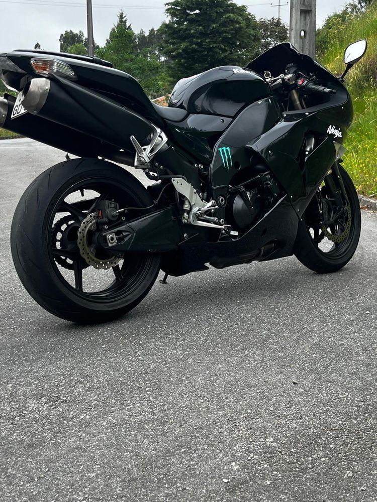 Kawasaki zx1000r