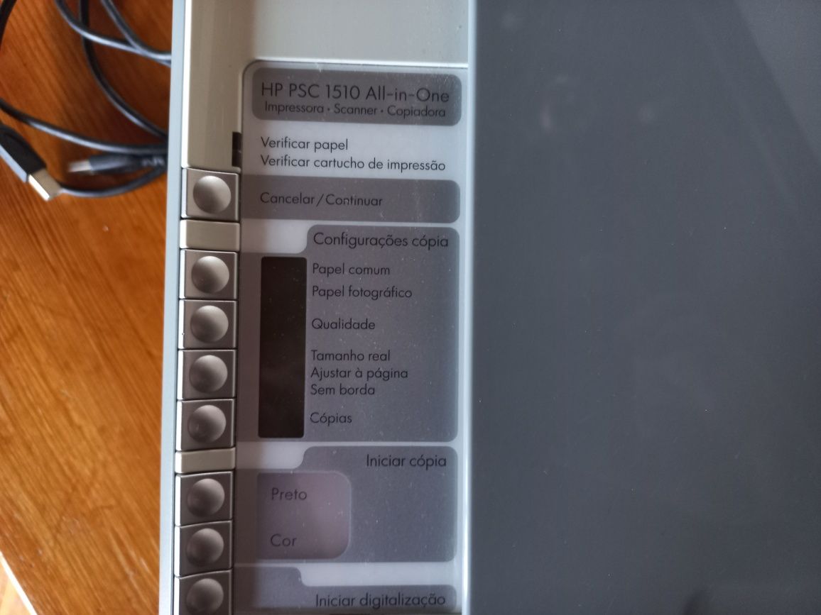 Impressora hp psc 1510 all in one
* falta o cabo de alimentação. Por