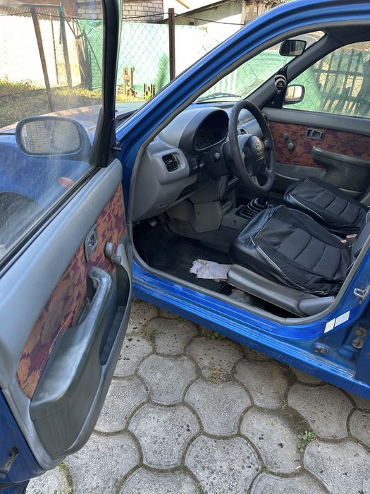 Nissan mikra k11