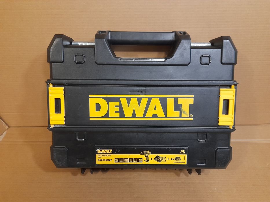 Walizka DEWALT 18V