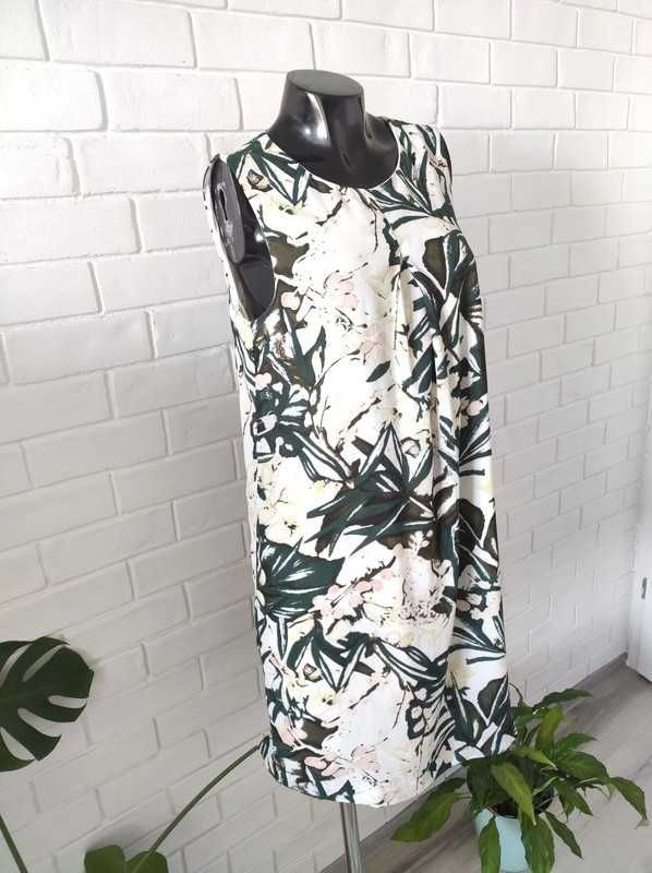 Sukienka litera A motywy roślinne monstera H&M