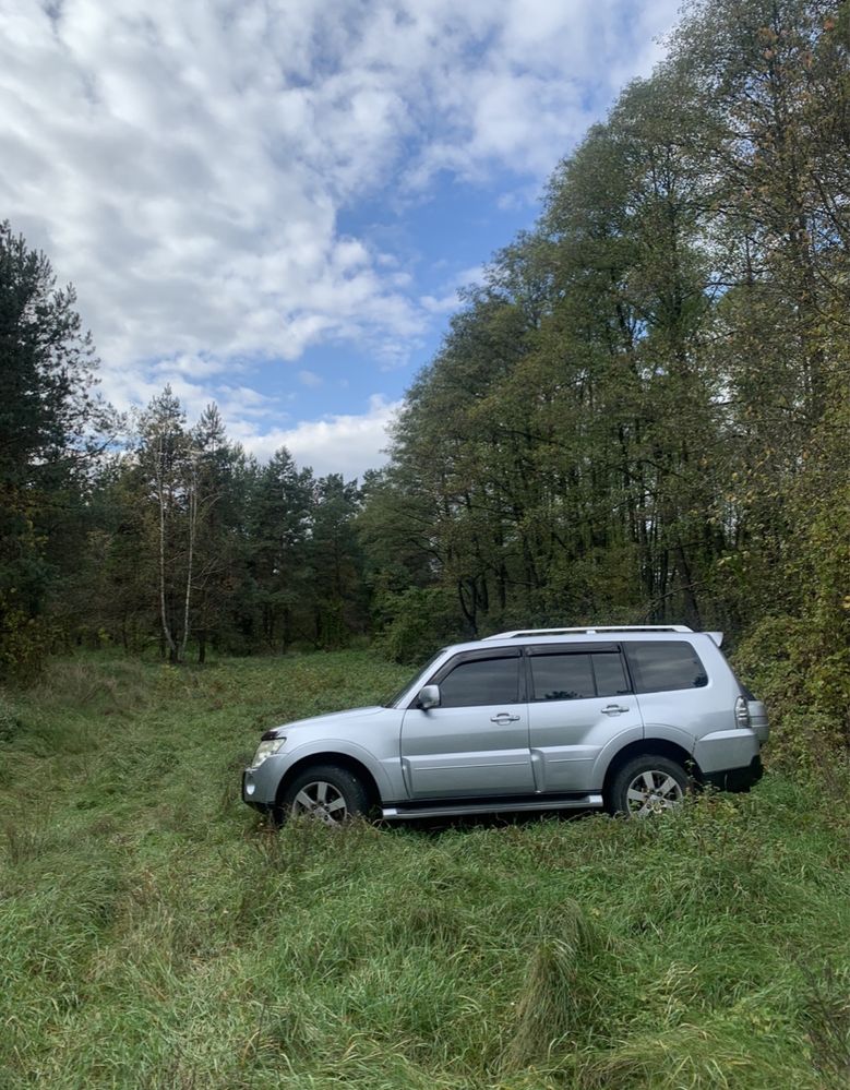 Mitsubishi Pajero Wagon 4 Продажа Срочная!