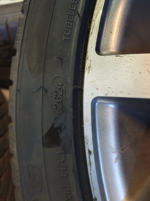 Felgi 5x112 18 ET 45 opony zimowe 2024r