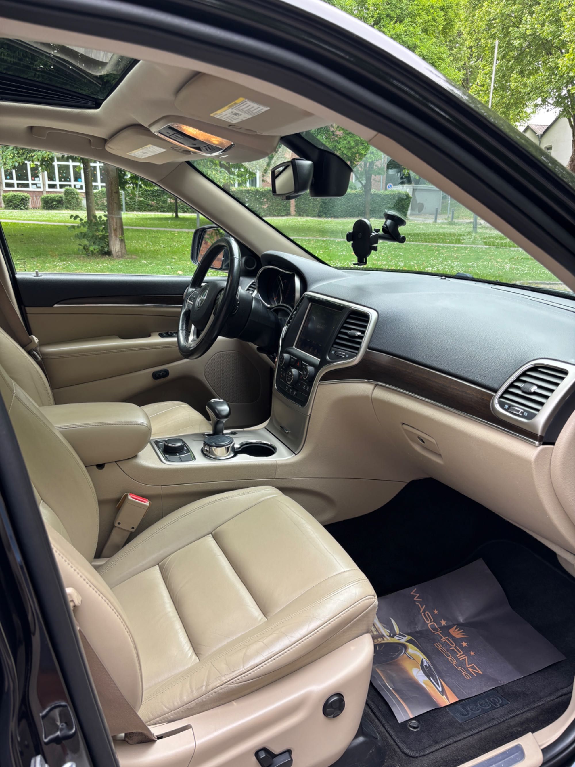 Jeep grand cherokee