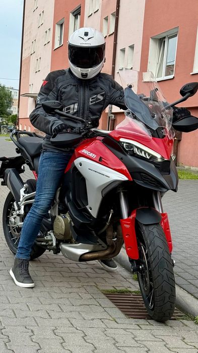 Ducati Multistrada V4S salon Polska 2022