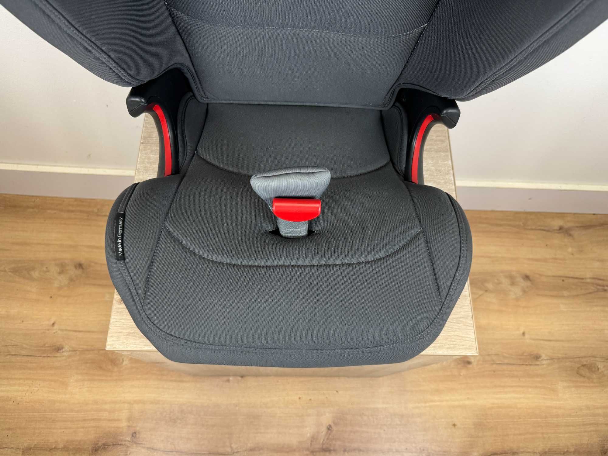 Fotelik Samochodowy ROMER KIDFIX III M 15-36 KG